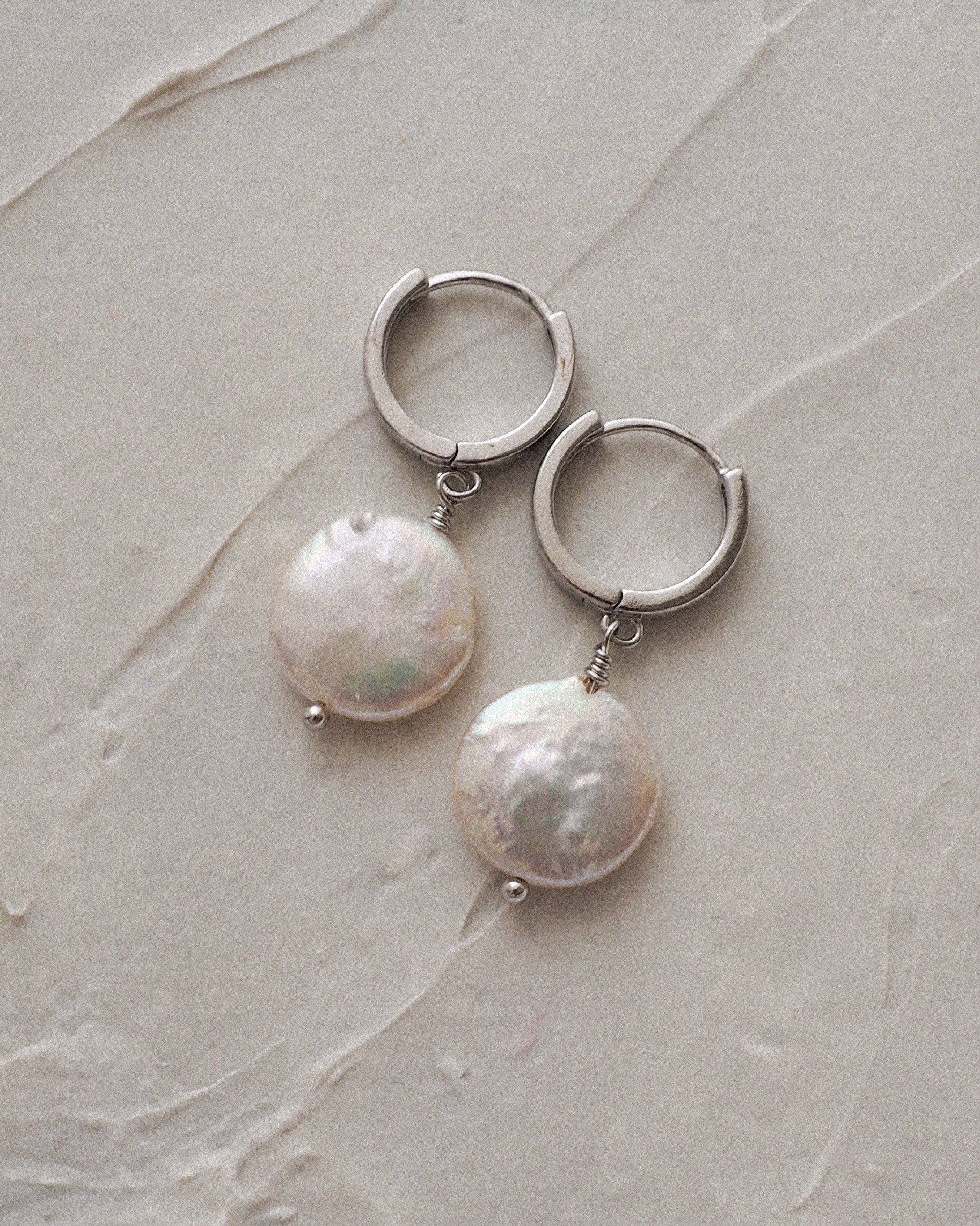 FENERA Hoop Earrings