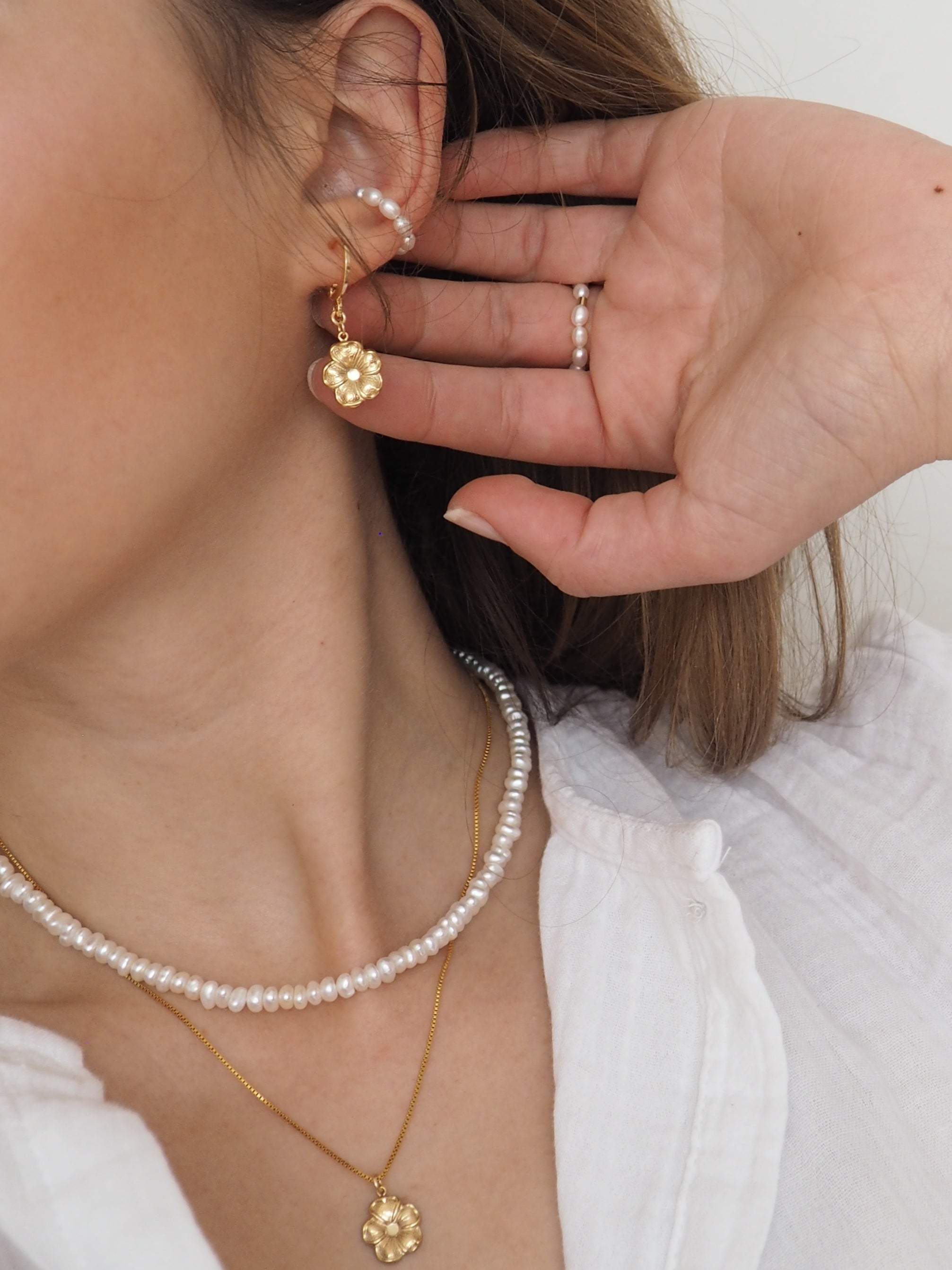 Fleur Mini Hoops