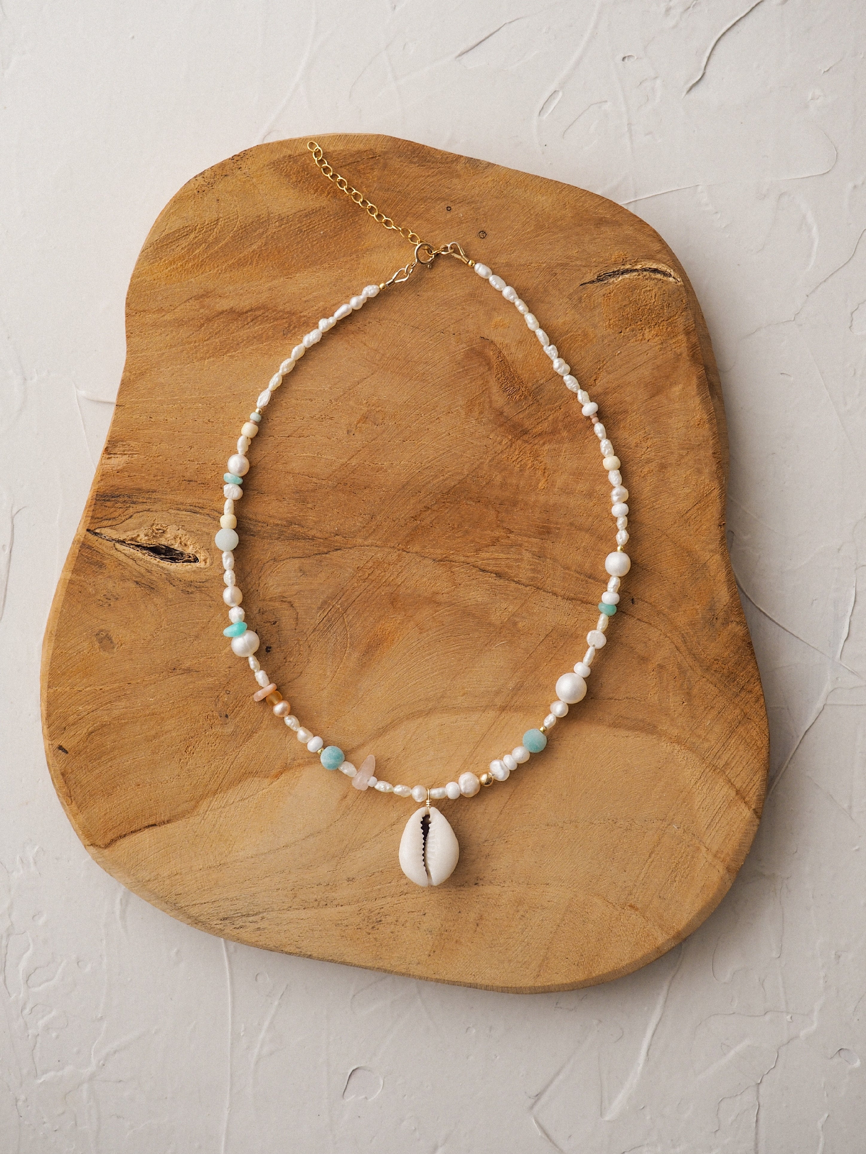 BEACH DAY Necklace