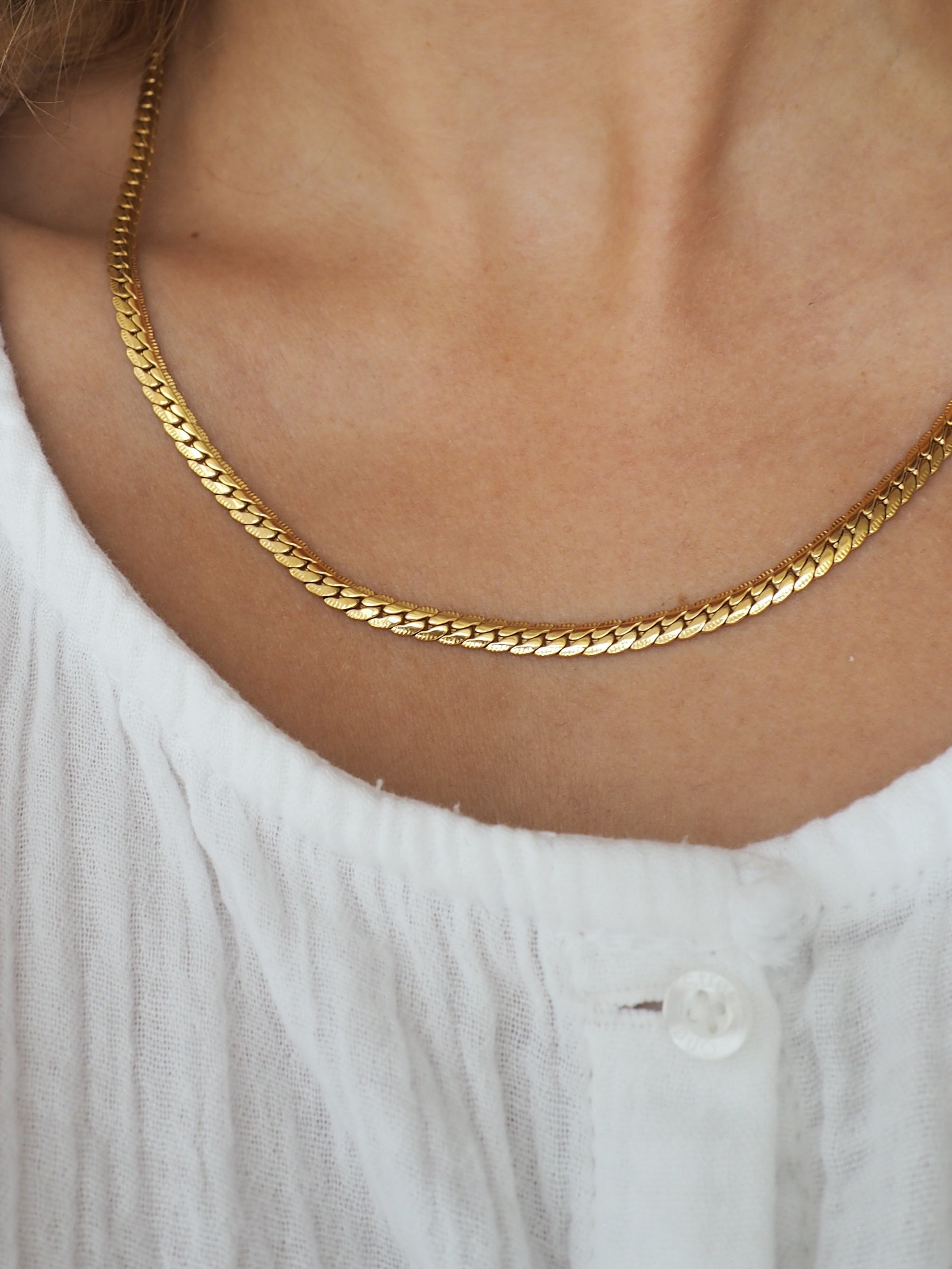 FLUIRE Necklace