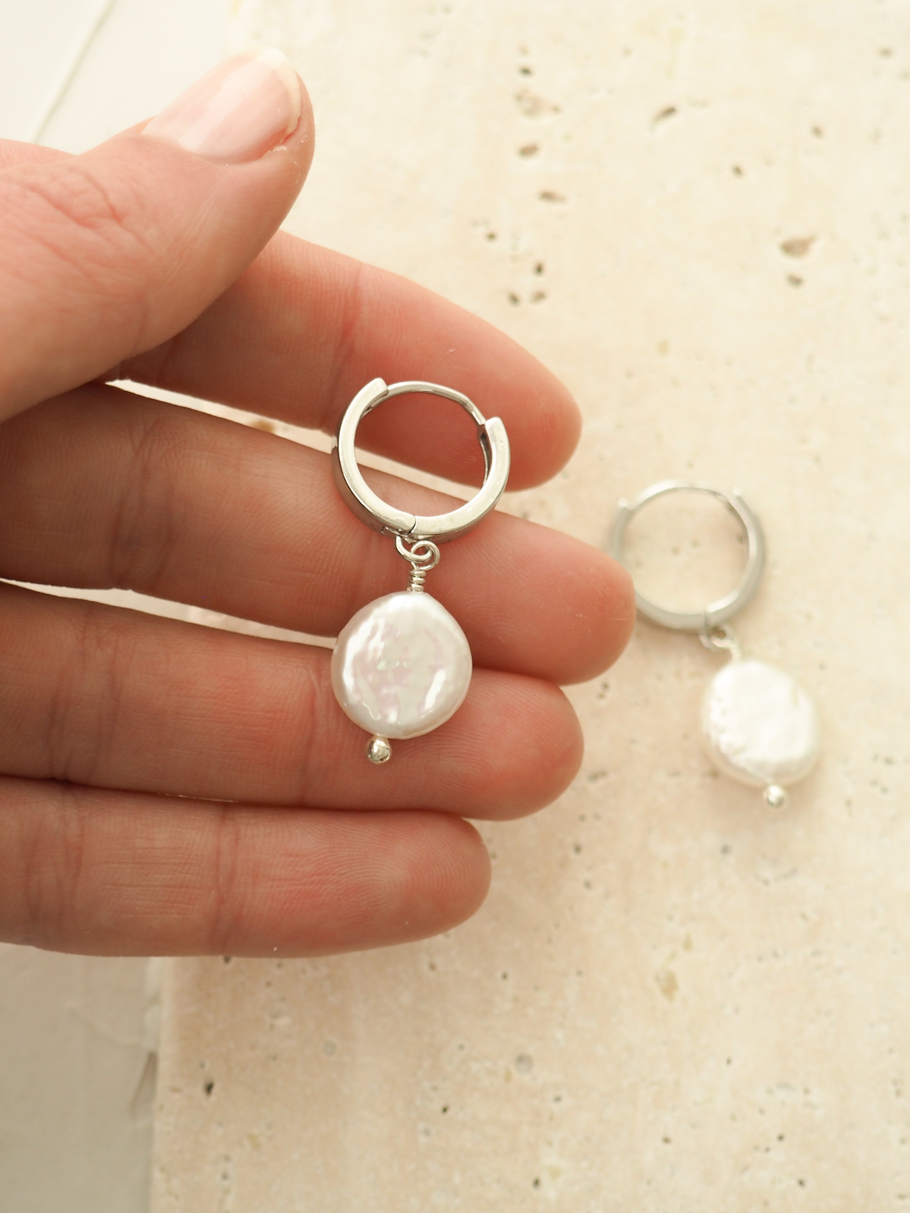 FENERA Hoop Earrings