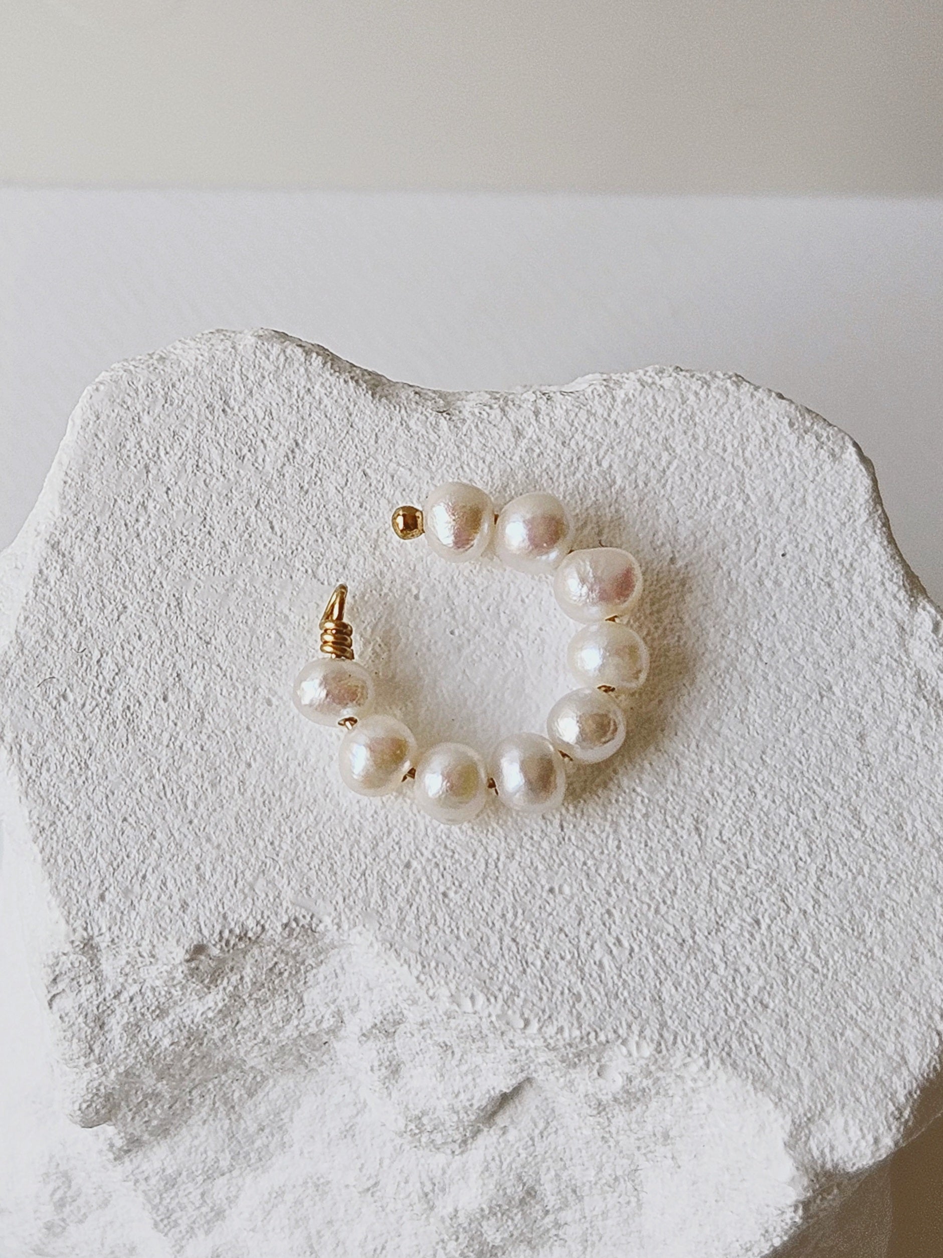 ENDLESS SUMMER Ear Cuff