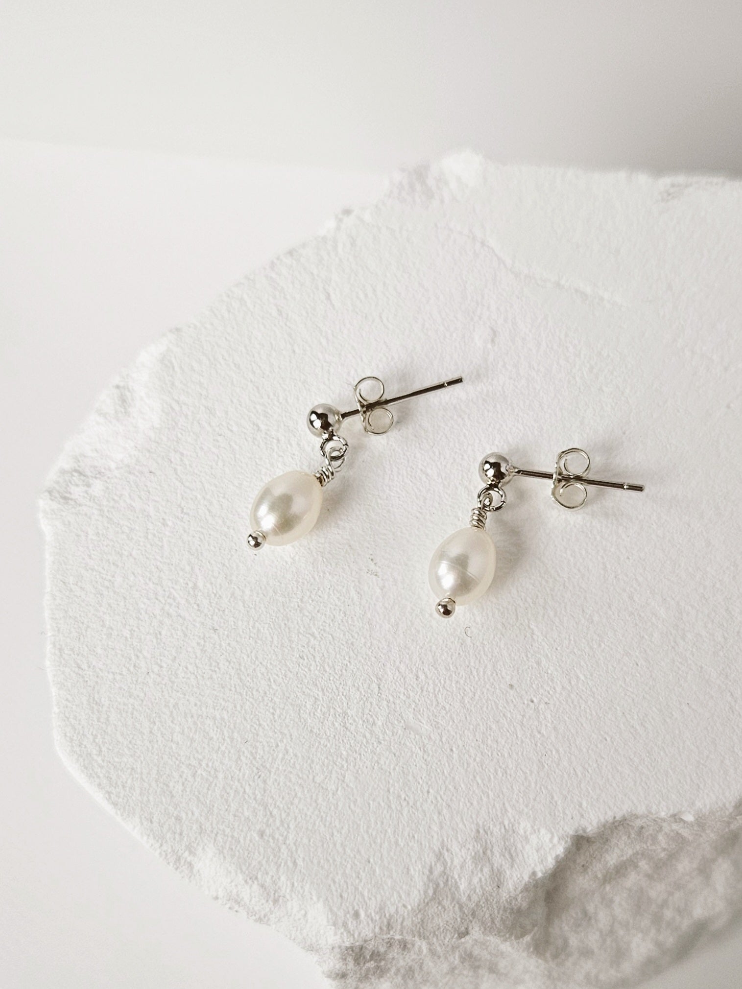 CAPRI Ear Studs