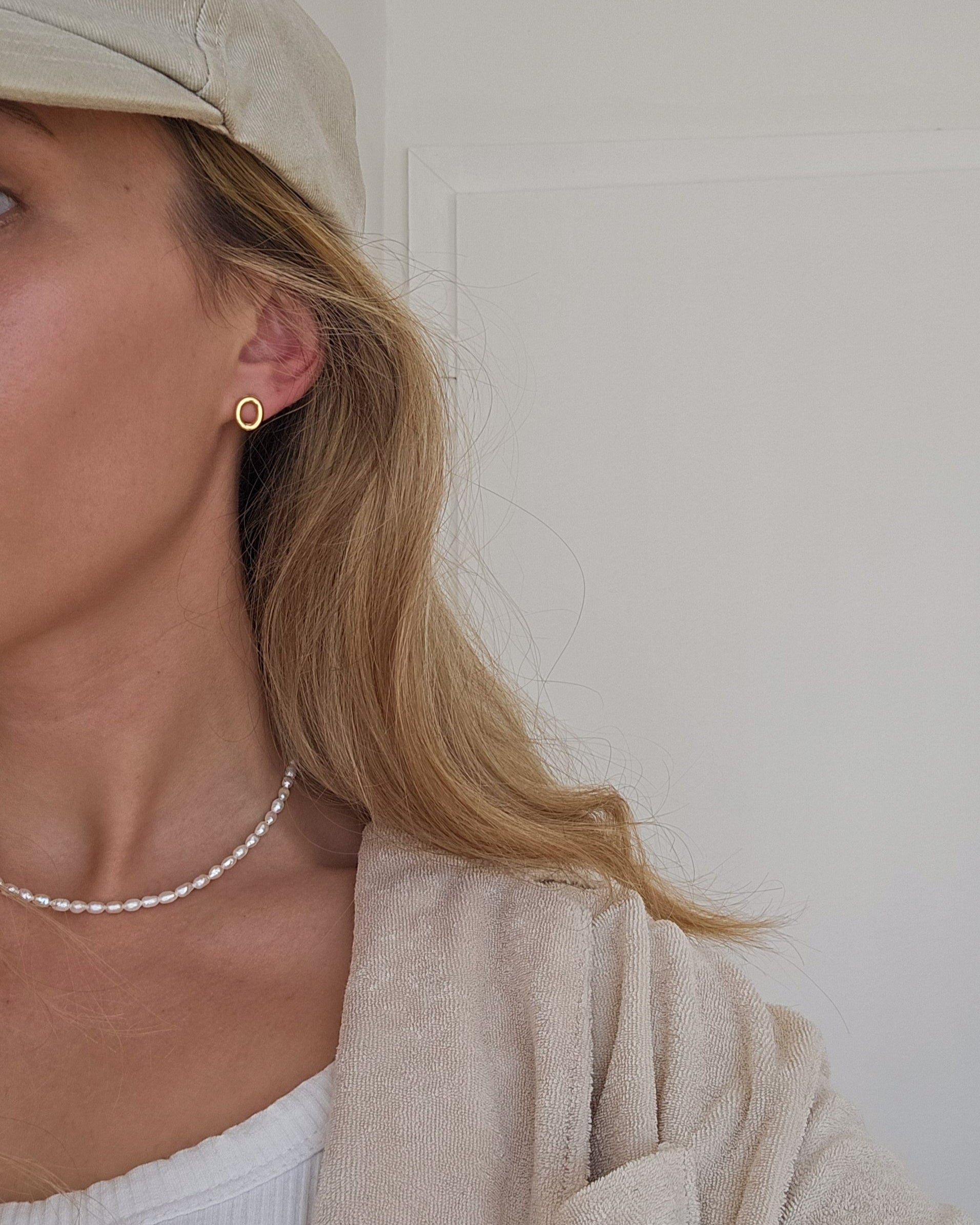 OVAL Ear Studs