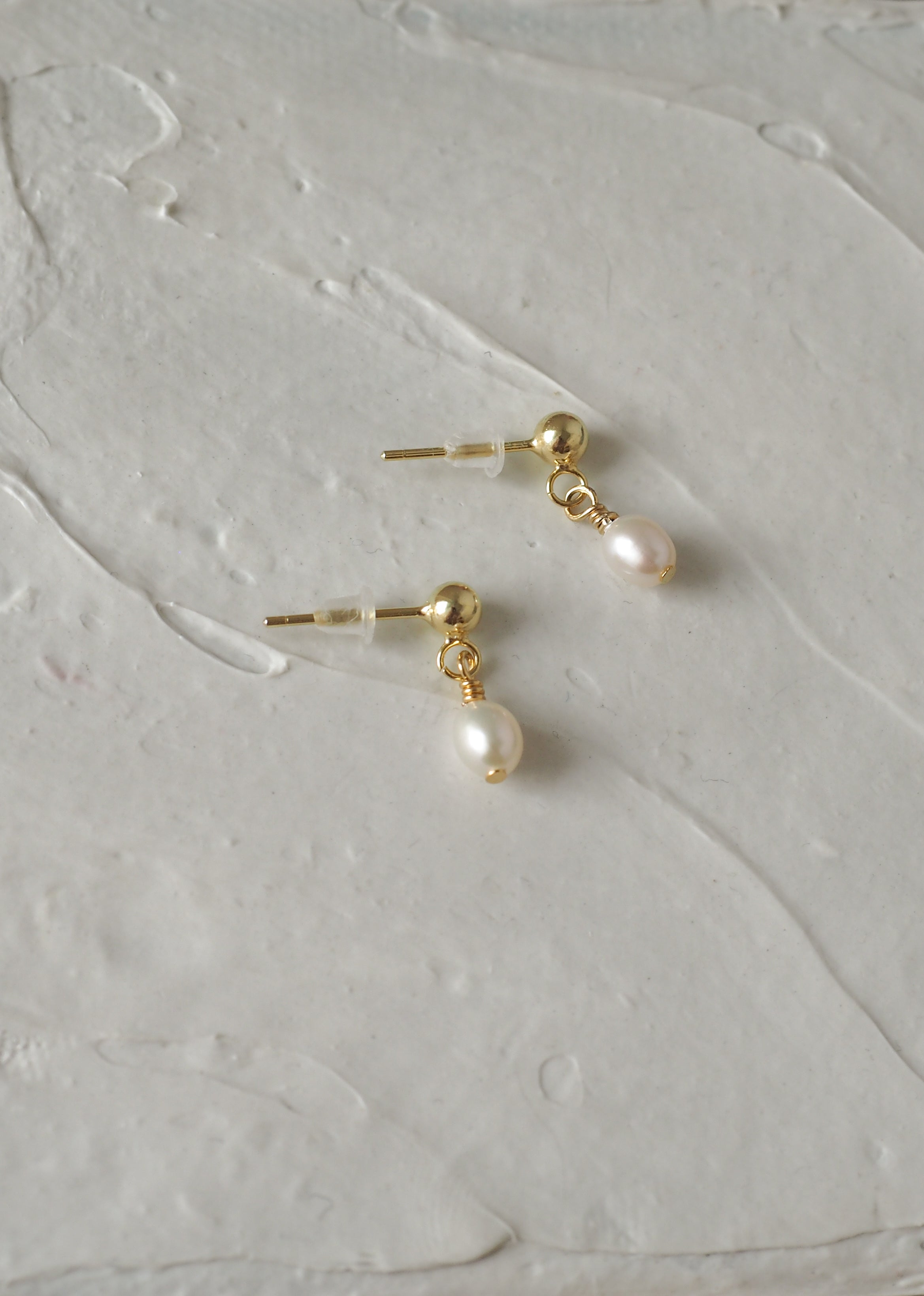 CAPRI Ear Studs