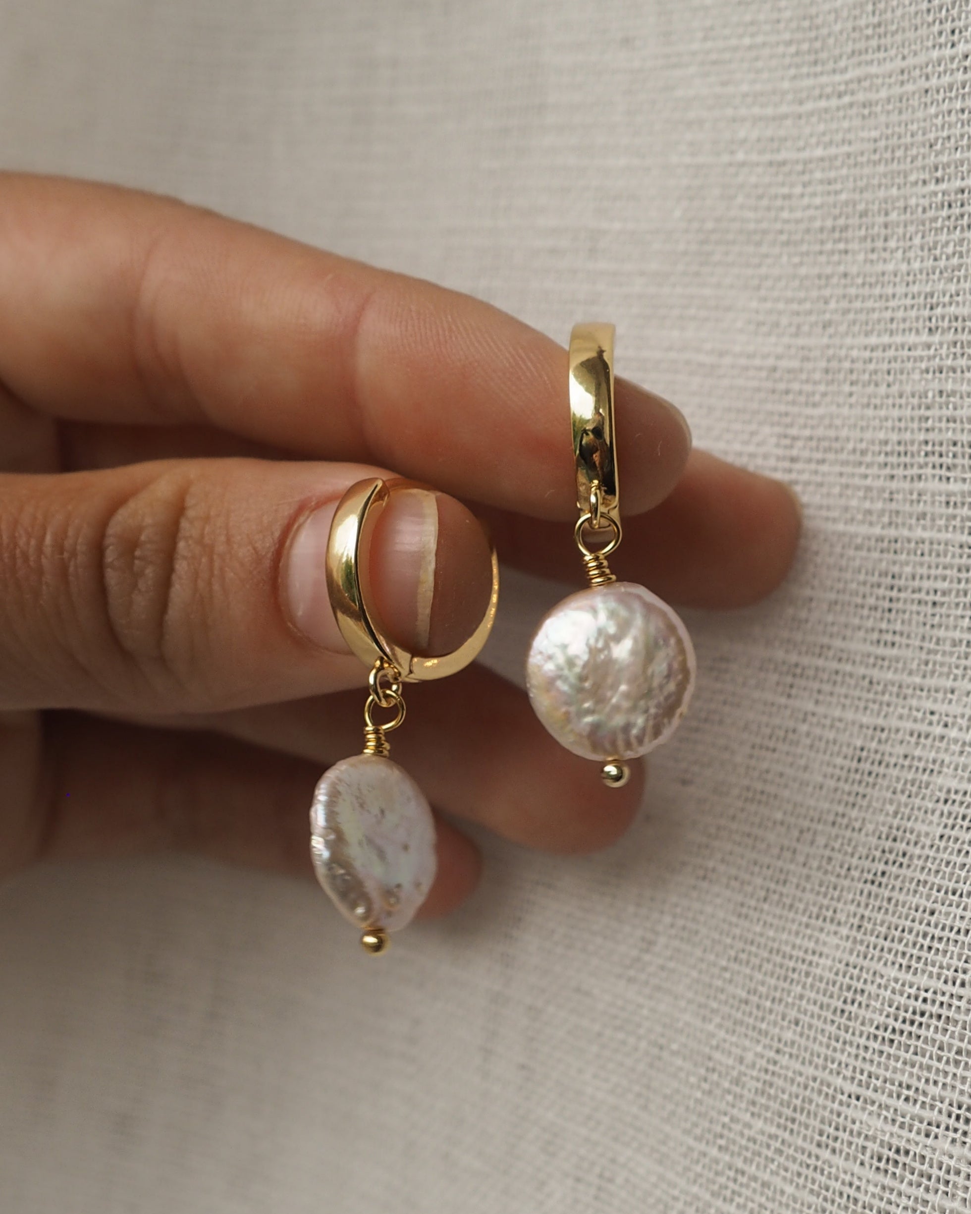 FENERA Hoop Earrings