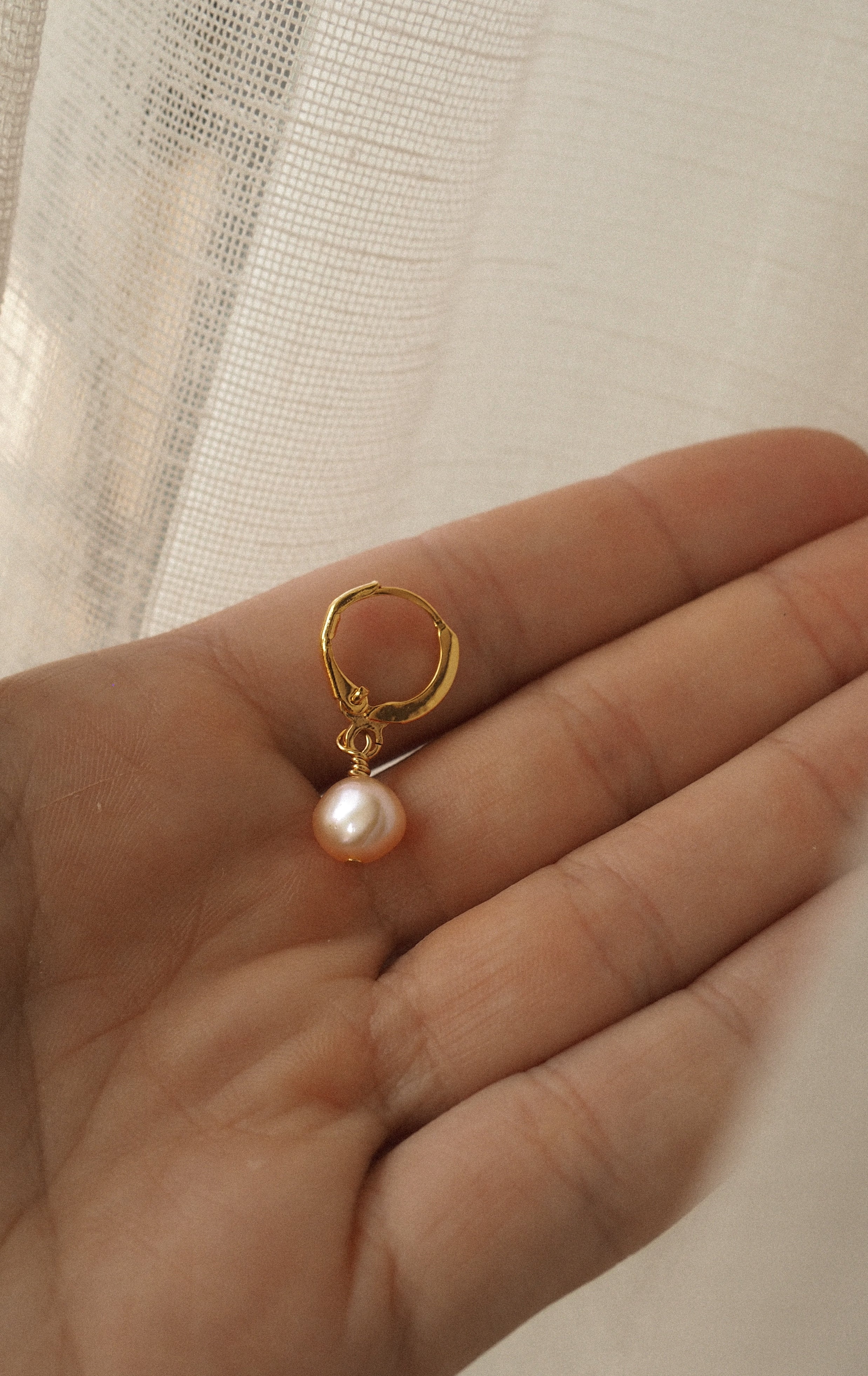 Mini Hoops "PEACHY DROP"