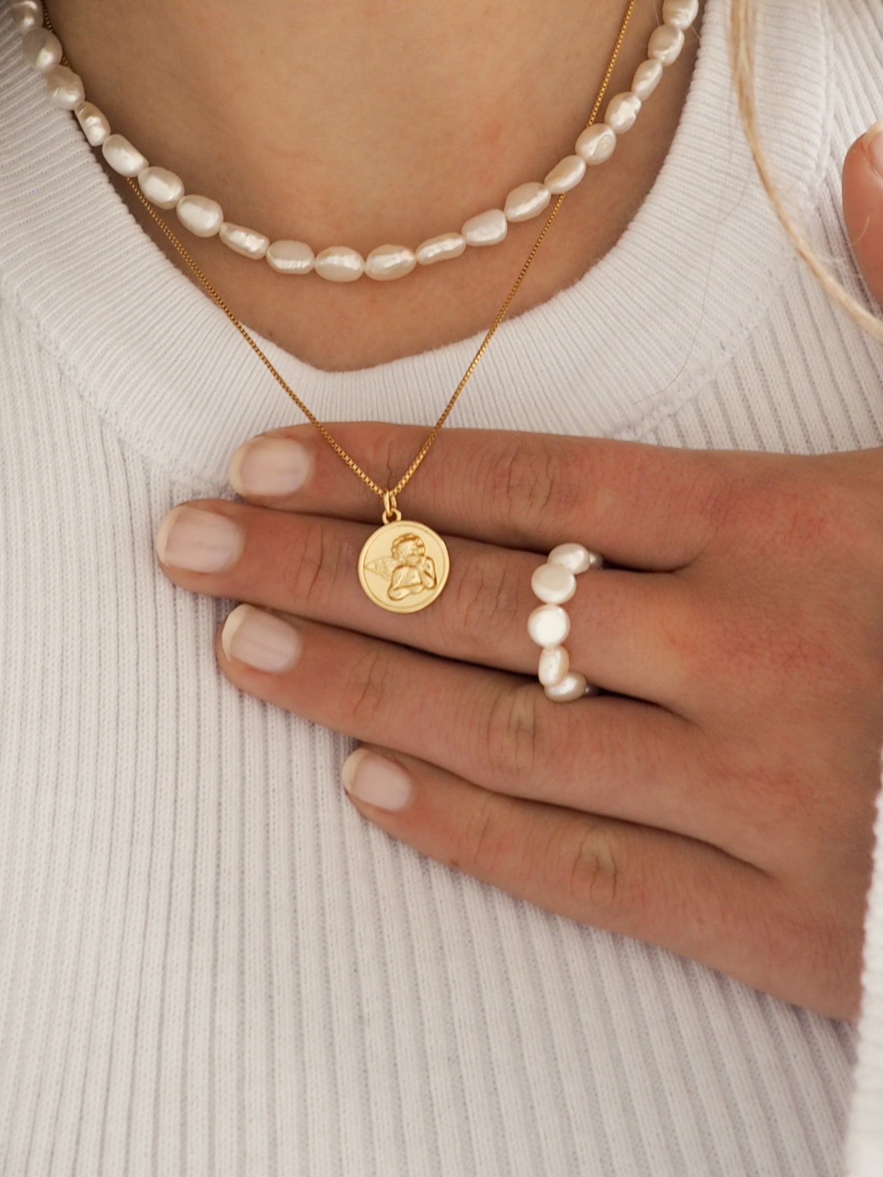 AMOR Necklace
