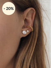 Load image into Gallery viewer, ALAIA Ear Studs
