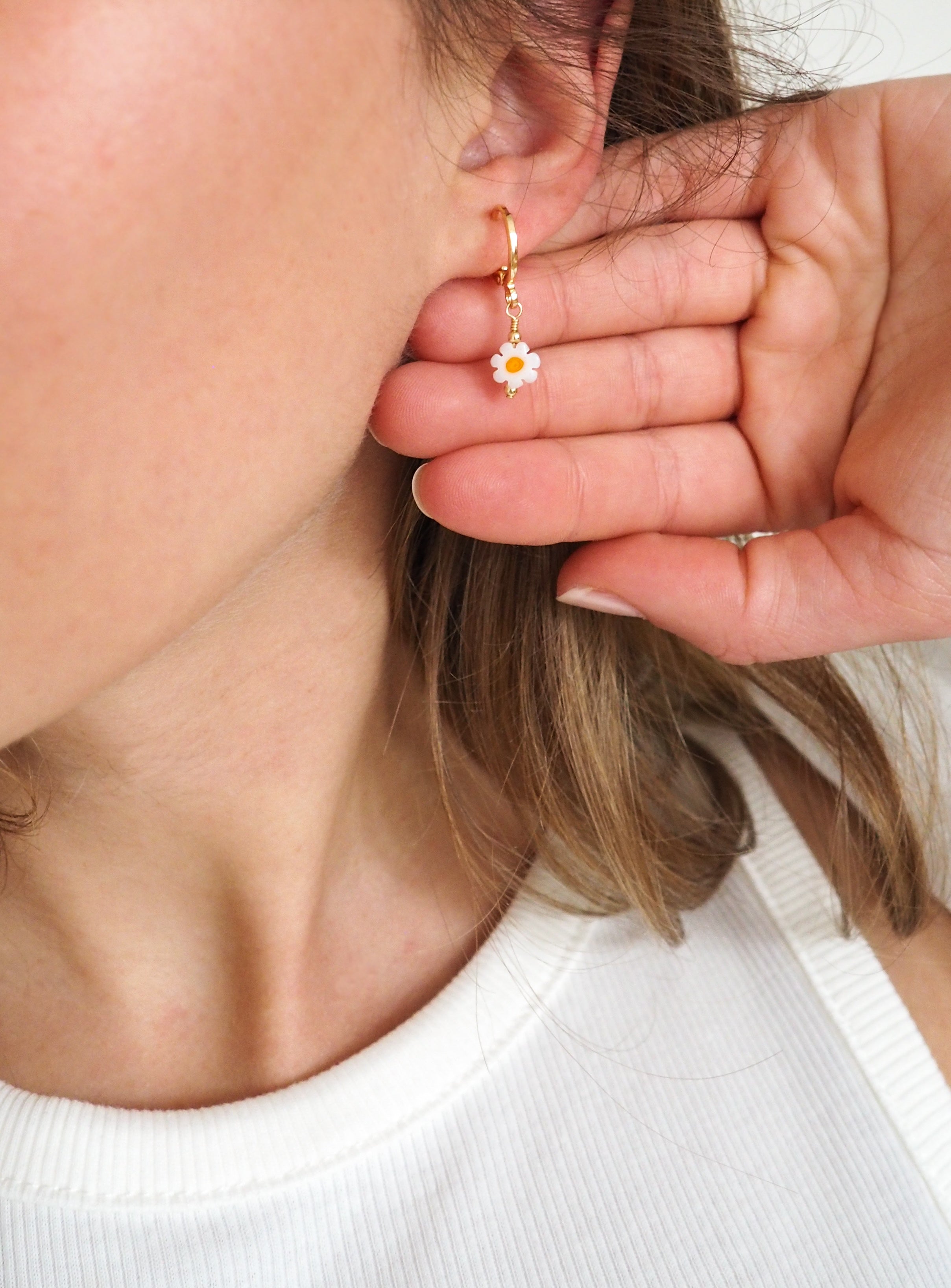 Fiorella Mini Hoops