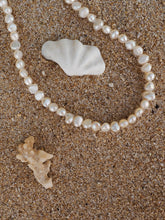 Load image into Gallery viewer, SHOREBREAK Choker
