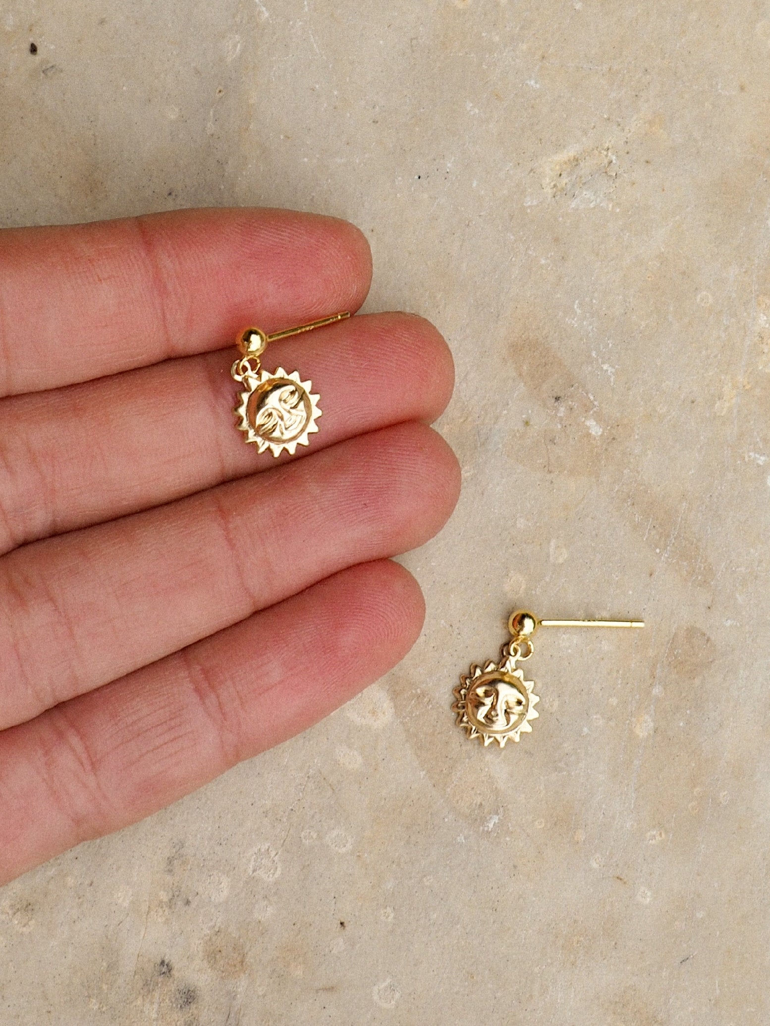 ILIOS Ear Studs