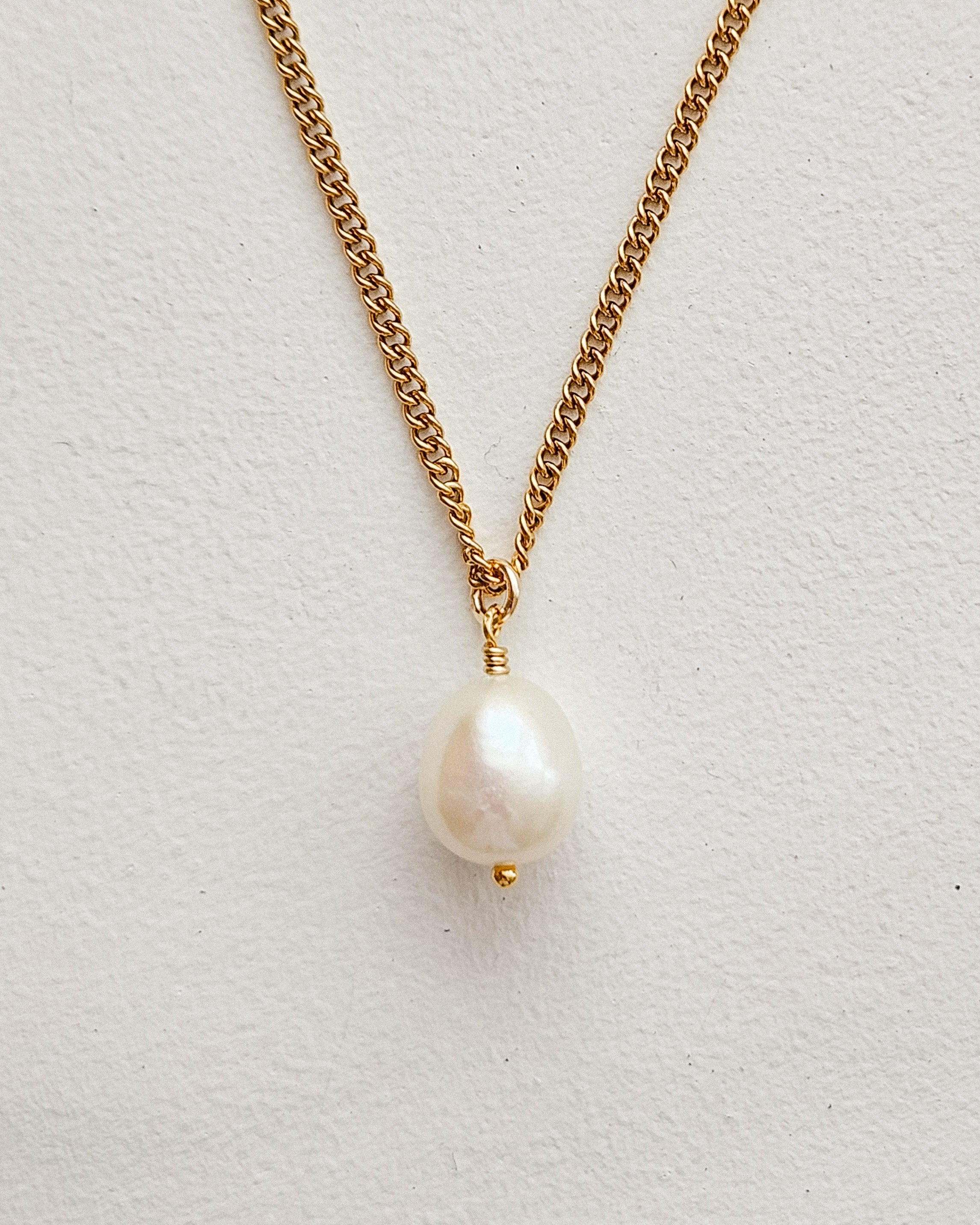 DROP Necklace