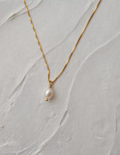 Load image into Gallery viewer, Necklace &quot;CAPRI&quot;
