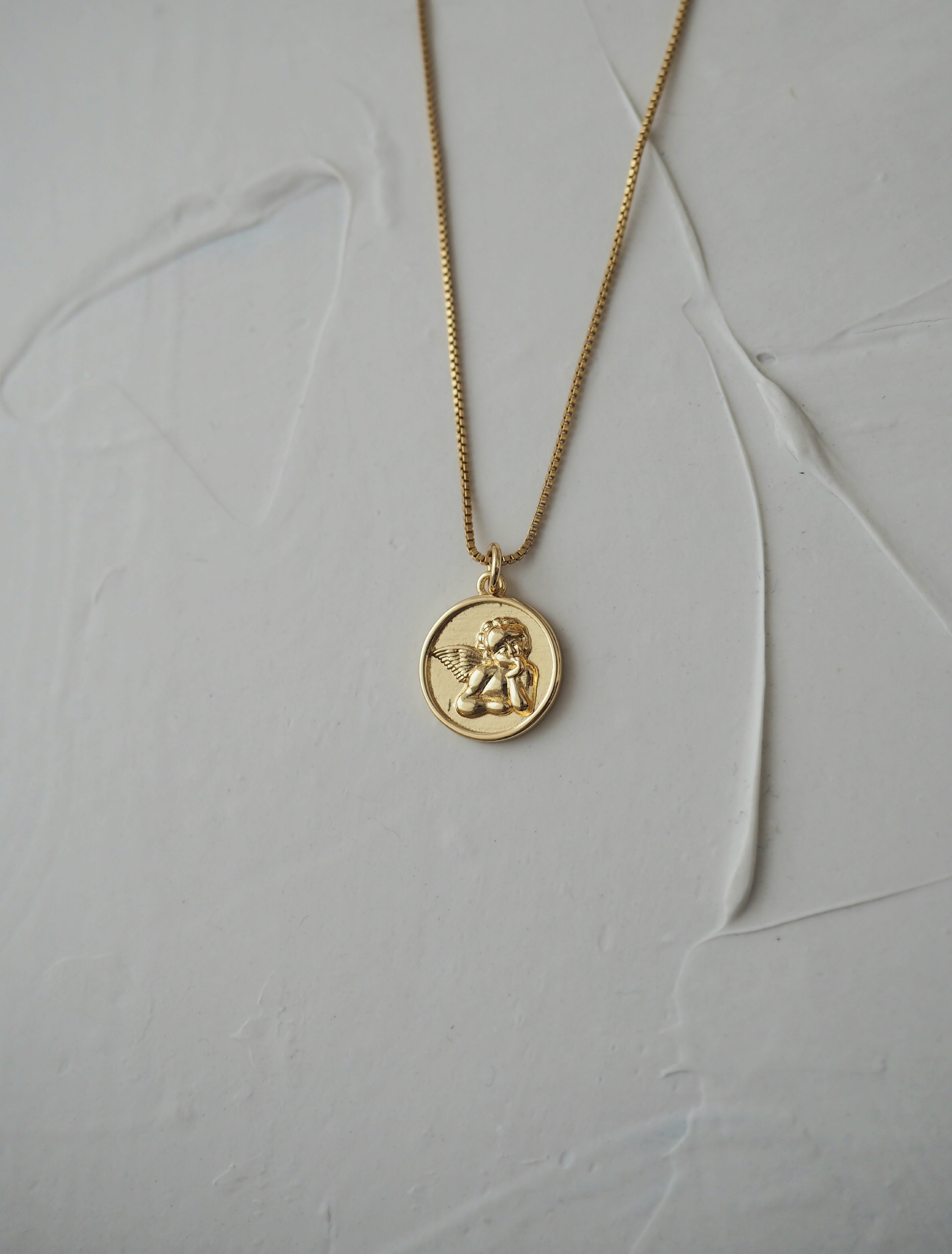 AMOR Necklace
