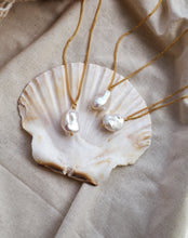 Load image into Gallery viewer, Necklace &quot;SEA BREEZE&quot;
