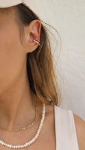 Load image into Gallery viewer, Ear Cuff MARBELLA
