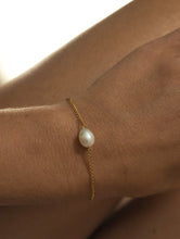 Load image into Gallery viewer, DROP Bracelet

