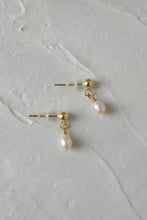Load image into Gallery viewer, Ear Studs &quot;CAPRI&quot;
