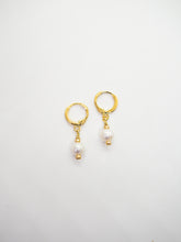 Load image into Gallery viewer, Mini Hoops &quot;SALTY DROP&quot;
