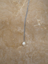 Load image into Gallery viewer, Silver Necklace &quot;DROP&quot;
